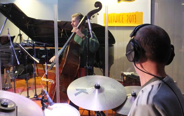 MIKE STERN - JAZOVIA.PL