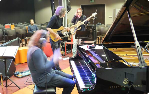 MIKE STERN - JAZOVIA.PL