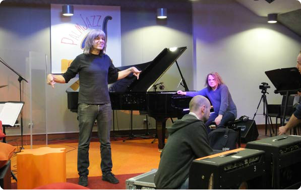 MIKE STERN - JAZOVIA.PL